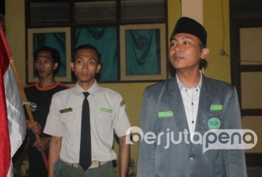 Rekan Muhsin (Ketua PC IPNU Situbondo) Bersama Komandan Alfan saat memberikan arahan pada Diklatama CBP KPP Besuki (BP/Istimewa)