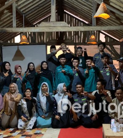 Foto Bersama Usai Tasyakuran Harlah & Bedah Buletin (BP/Istimewa)