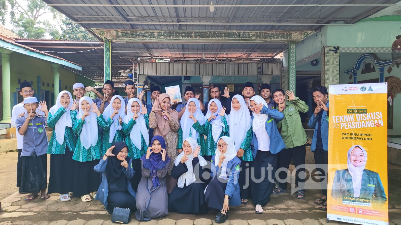 Foto bersama Usai Pelatihan Persidangan (BP/Istimewa)
