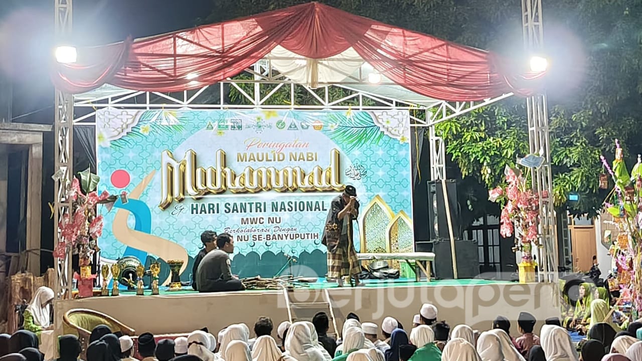 PAC IPNU Banyuputih Saat Menampilkan Drama (BP/Istimewa)